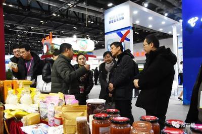 石樓縣特色優(yōu)質(zhì)農(nóng)副產(chǎn)品在第四屆國際創(chuàng)新創(chuàng)業(yè)博覽會大放異彩